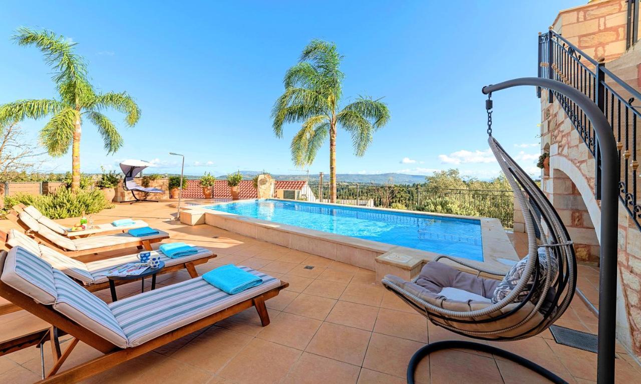 Steve Kois Villa Heated Pool Chania  Exteriör bild